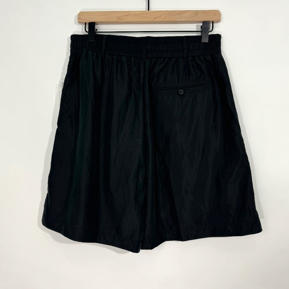 By Anthropologie Women’s Size 8 Medium Black Casual Pleated Long Shorts New - Picture 9 of 10